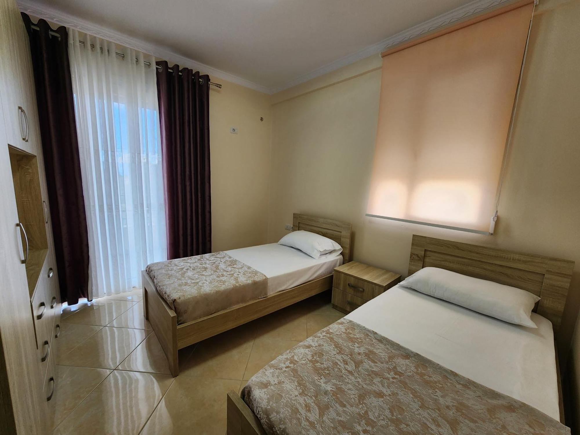 E.I.R Apartments Vlore Bagian luar foto